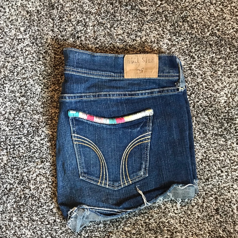 Hollister jean shorts size 11